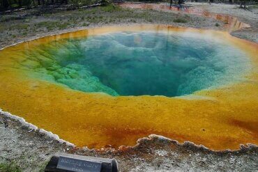 Morning Glory Pool