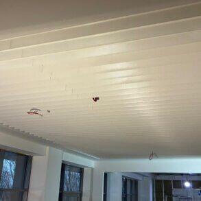 topně chladicí strop